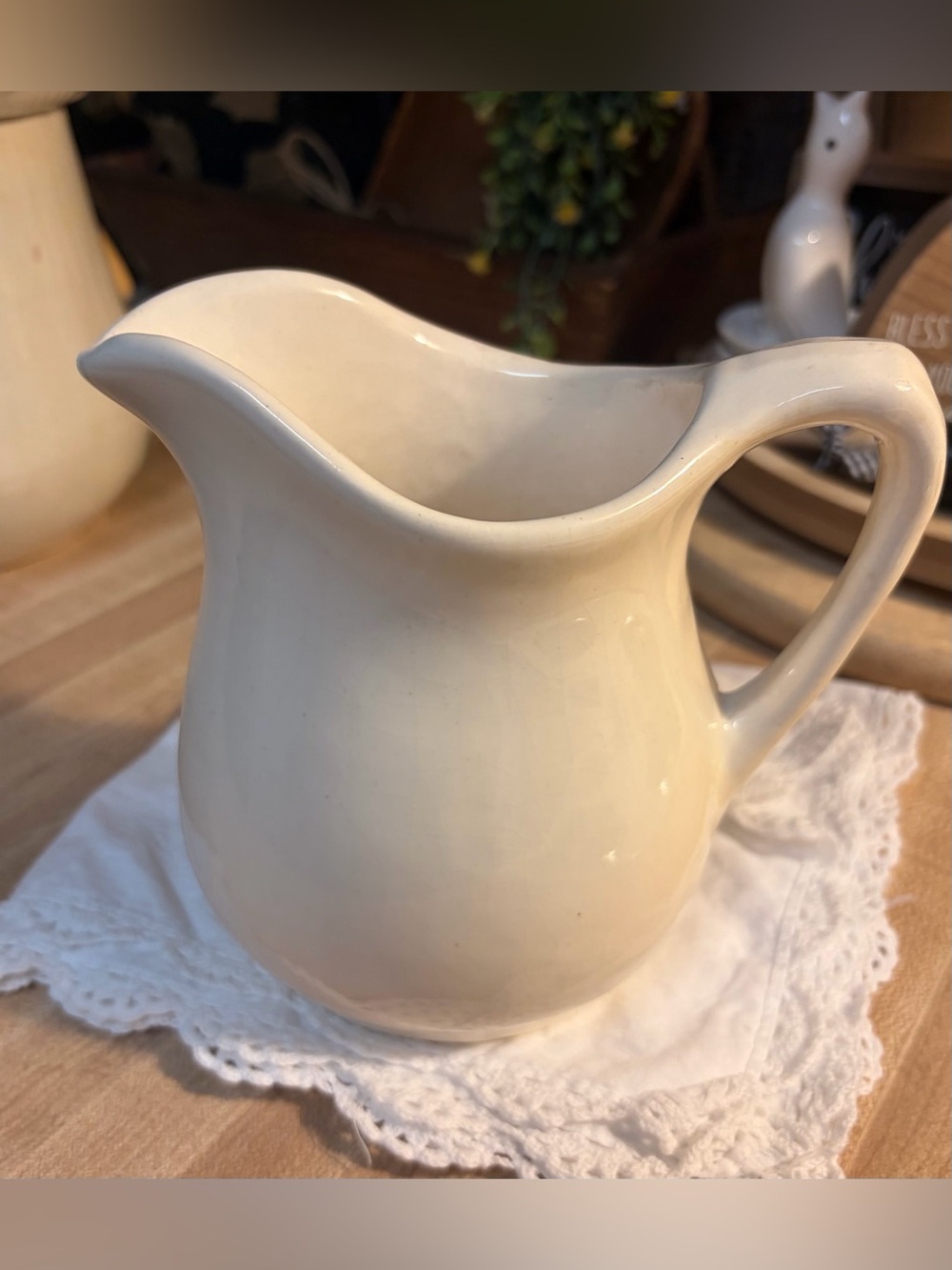 Cream Ceramic Pitcher - Classic Home Art Serving Jug